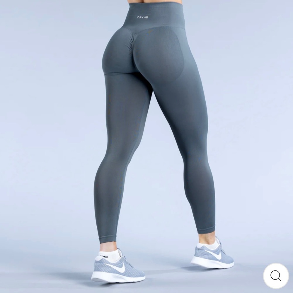 Brand new DFYNE leggings